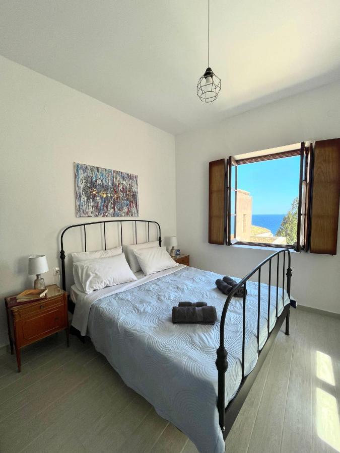 Ritsos Family Apartment Monemvasia